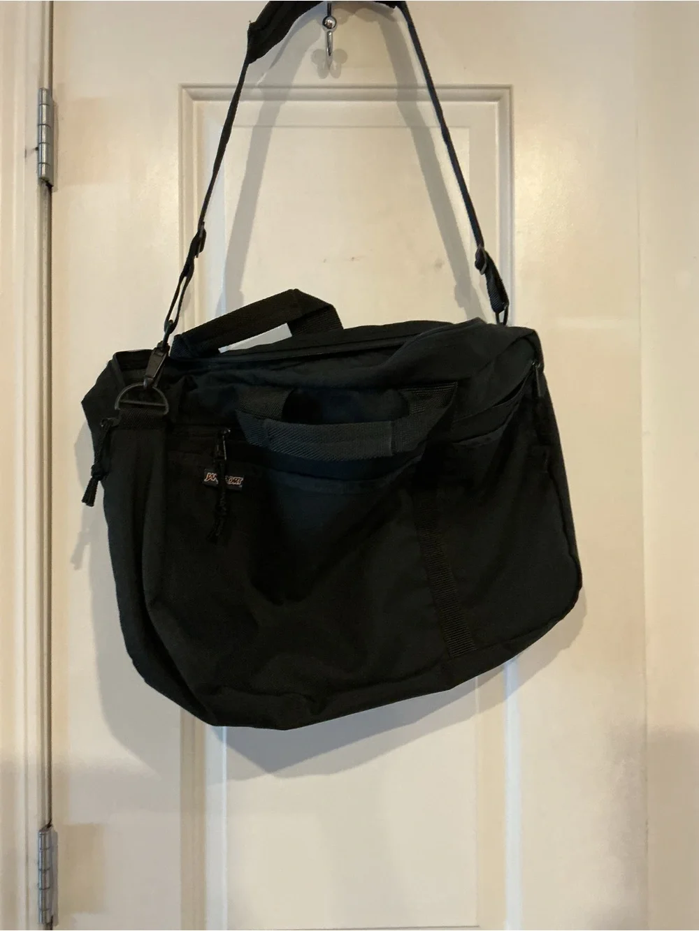 Jansport Black Laptop Messenger Bag with Adjustable Strap